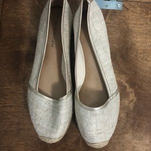 Antonio Melani Platinum Flats
